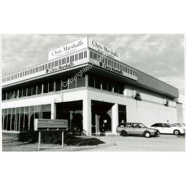 Exterior shot of Chris Marshalls Organs, Villawood, NSW.