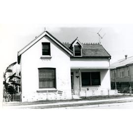 Building on Horsley Drive near Justin Street