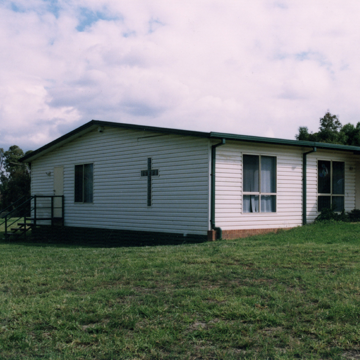 Abbotsbury Uniting Church, 2003