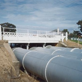 Bridge over water pipeline, Old Guildford NSW, c. 1993

Photograph taken by Edward Higginbotham (in association with Perumal Murphy Wu Pty Ltd)